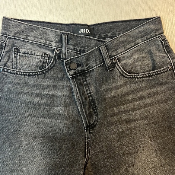 Just black denim cris cross jean - Picture 3 of 7